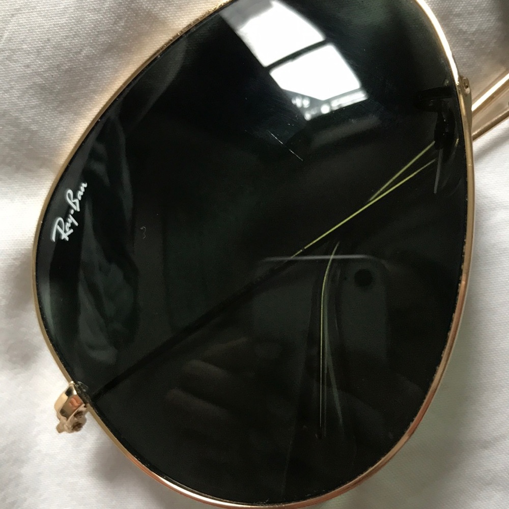 Ray Ban Aviators - Picture 3 of 4